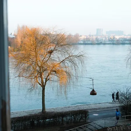 아파트 Fantastic 3-bed With French Balcony And Lake-views 코펜하겐